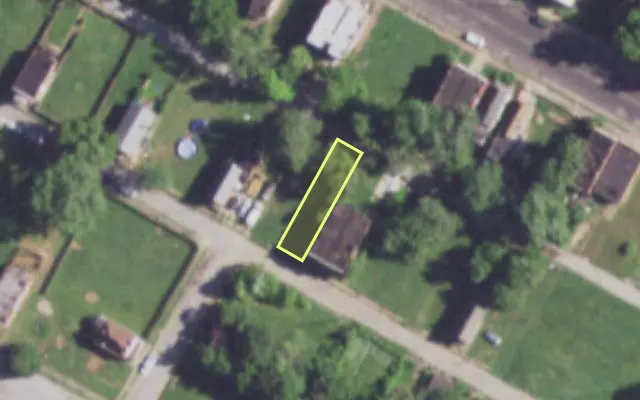 Aerial view of 3835 SHERMAN PL — vacant lot, St. Louis with approximate parcel outline