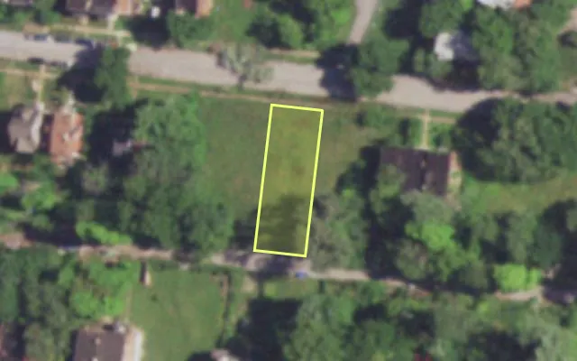 Aerial view of 4646 VERNON AV — vacant lot, St. Louis with approximate parcel outline