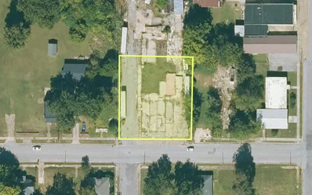 Aerial view of CRAIGHEAD County parcel 01-144184-29500 — Arkansas post-auction with approximate parcel outline