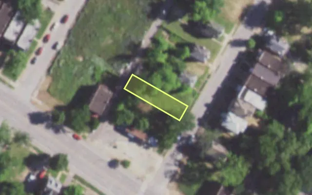 Aerial view of 1309 BLACKSTONE AV — vacant lot, St. Louis with approximate parcel outline