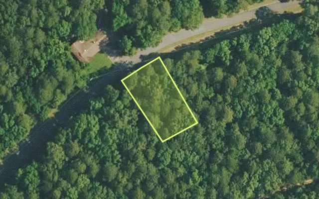 Aerial view of VAN BUREN County parcel 4400-18151-0000 — Arkansas post-auction with approximate parcel outline