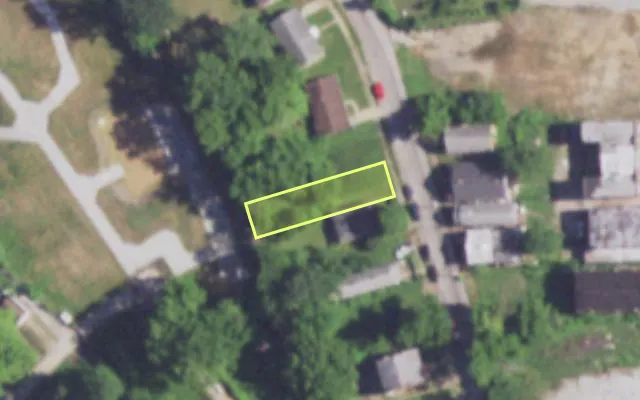 Aerial view of 7947 CHURCH RD — vacant lot, St. Louis with approximate parcel outline