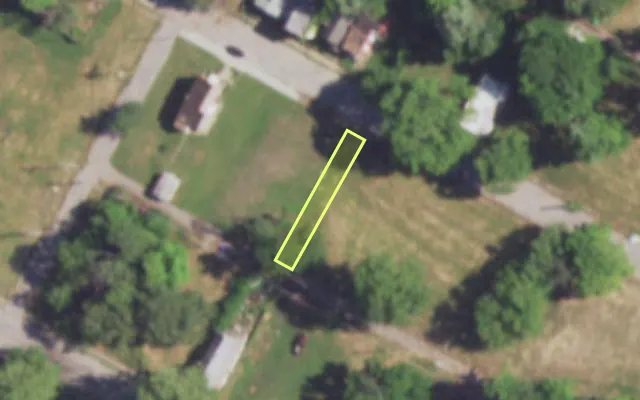 Aerial view of 4436 COTE BRILLIANTE AV — vacant lot, St. Louis with approximate parcel outline