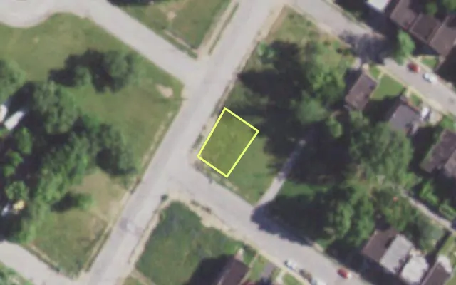 Aerial view of 5991 MINERVA AV — vacant lot, St. Louis with approximate parcel outline