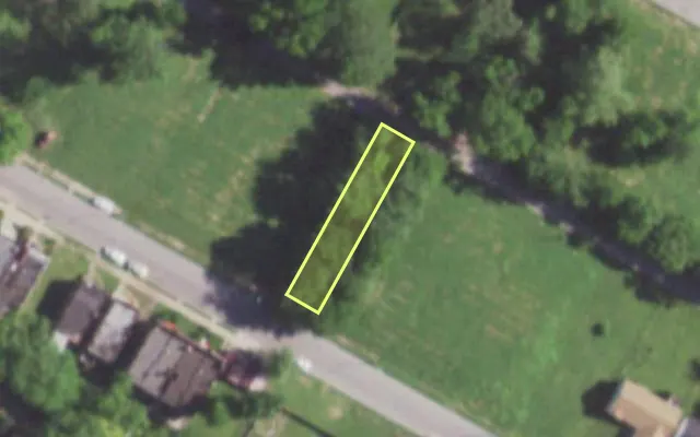 Aerial view of 5651 COTE BRILLIANTE AV — vacant lot, St. Louis with approximate parcel outline