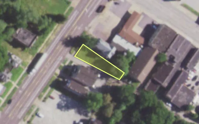 Aerial view of 1480 UNION BLVD — vacant lot, St. Louis with approximate parcel outline